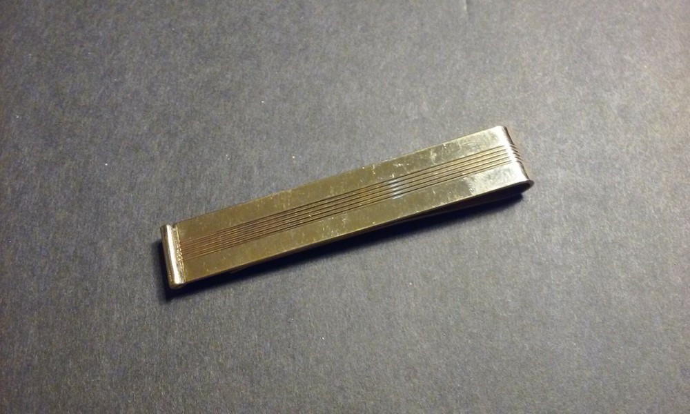 Vintage Gold-Tone Simple Chic Wide TIE BAR Clip 2.5″ Inches Unbranded