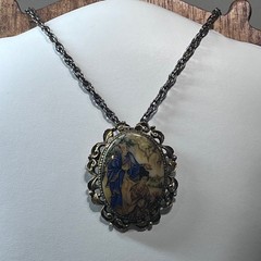 Vtg Asian Woman Figural Pendant Necklace Gold Tone Filigree 24 Inch Chain