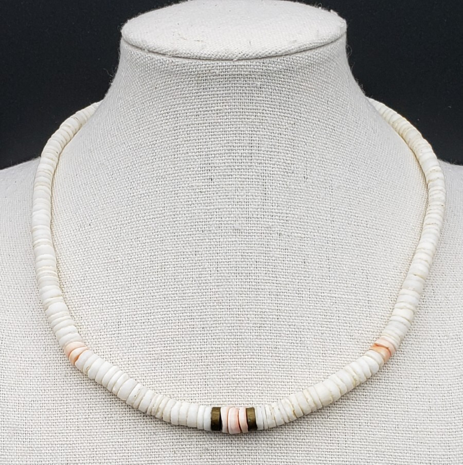 Vintage White & Pink Graduated Heishi Puka Shell Beaded Necklace 15.5 in