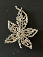 Sparkling Abstract Butterfly Flower Clear Rhinestone Brooch Unsigned 3.5”