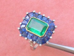 ESTATE ART DECO 2.30 ct EMERALD 4 ctw SAPPHIRE DIAMOND PLATINUM COCKTAIL RING