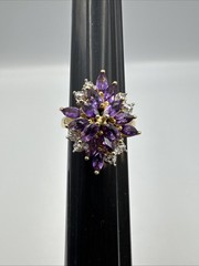 Vintage Sterling Silver Gold-toned w/ Purple and White Stones Sz 7 (4.7g)