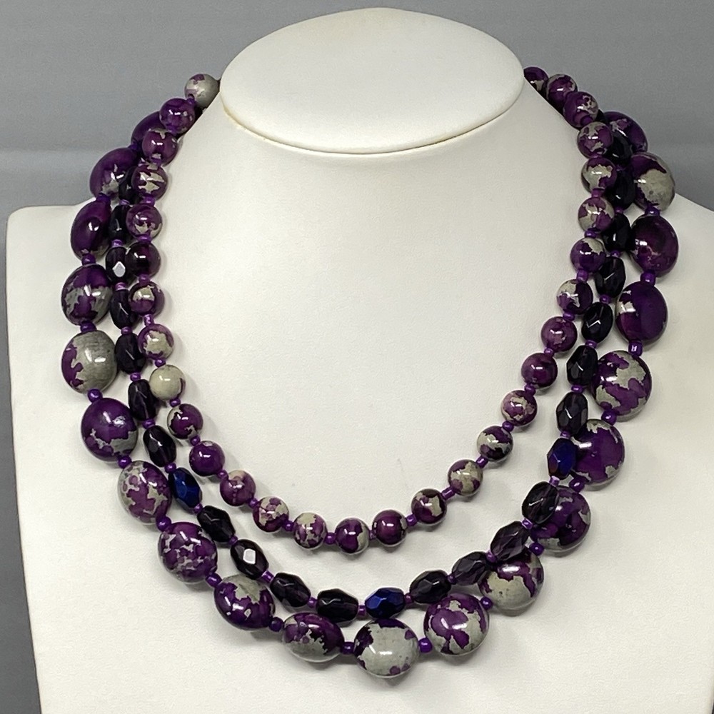 Purple Beaded Necklace Glass Faceted Marble Acrylic Gray Layered Chunky 18″