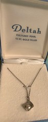 CULTURED PEARL 12K GOLD FILLED 15″ CHAIN BOX NECKLACE pendant