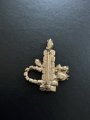 Vintage Well-made Christmas Candlestick Brooch Pin Holiday Candlelight