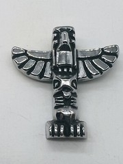 Vintage Thunderbird Totem Pole Pin Brooch Silver Tone