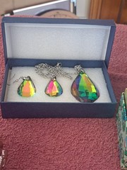 Costume Jewelry Mixed Lot 5 Varies Design & Varies iTone Paolo Gucci & Avon