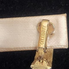 Vintage Celebrity Gold Tone Clip-On Earrings – Classic Statement Style