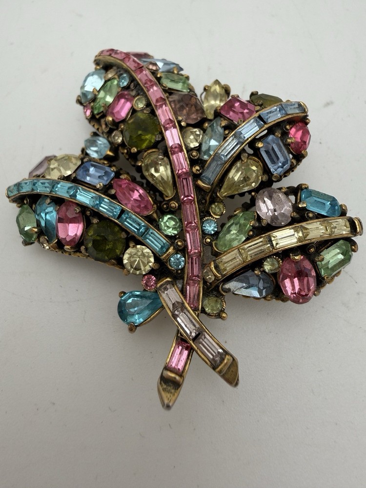 Hollycraft 3” Signed Pastel Rhinestone Leaf Brooch Vintage Pin