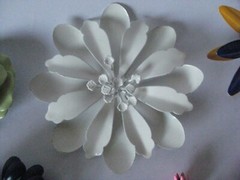 6 Vintage Flower Enamel Yellow Red Blue Pink White Green Gold Silver Daisy Lot