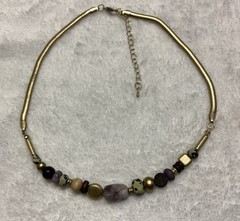 Vintage Gold Tone Purple Lilac Stone Choker 16”