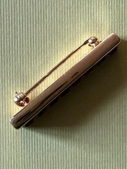 Vintage SAL Swarovski Faceted Lavender Crystal Brooch / 1.5″ in length / SWEET!!