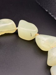 VTG Natural Prehnite Polished Mineral Necklace Hand-Cut Gemstone 155.5g Green
