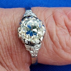 Original EARTH MINED DIAMOND Cushion cut Deco Engagement Ring PLATINUM Solitare