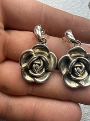 Vintage Sterling 3D Rose Flower Darkened Silver 5.5 Grams Israel Dangle
