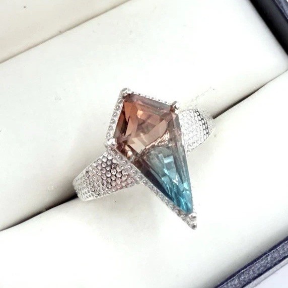 Unusual Sterling Silver Kite Cut Genuine AMETRINE Ring STS Sz7 Vintage Jewelry