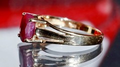 10k yellow gold sz 4.5 ring 0.80ct natural, treated ruby solitaire 1.47gr Nissko