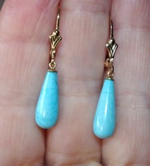 Vintage Gorgeous Genuine 1/20 14K GF Blue Turquoise Teardrop Lever back Earrings