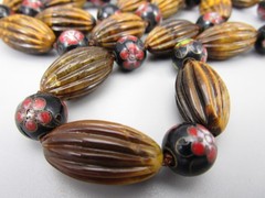BEAUTIFUL 29″ CARVED TIGER’S EYE CLOISSONE KNOTTED BEAD NECKLACE