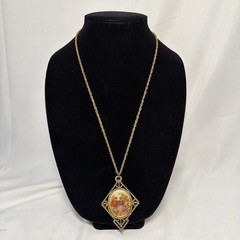 Double Sided Mirror Courting Couple Cameo Pendant Necklace