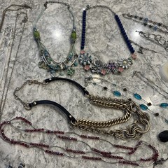 VTG TO NOW ESTATE JEWELRY LOT OF 40+ Pieces Lia Sophia Designer Gaudy Y2K