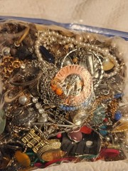 2+ LBS VINTAGE TO NOW CRAFT JUNK SCRAP Jewelry Lot Harvest Repurpose Salvage