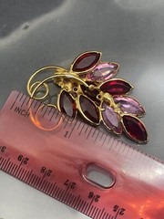 VTG GoldTone Red Pink Crystals Brooch (Use As Pendant) Clip On Earrings Set READ