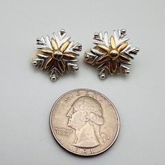 Vintage Snowflake Clip On Earrings Silver Gold Tone Two Tone Winter Holiday