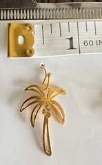 Vintage Liv-N-Aloha 18K Gold Dipped Brass Coconut Tree Earrings
