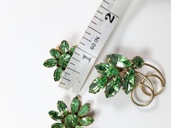 Green Rhinestone Flower Pin Brooch and Earrings Set 3D MCM 60’s Estate