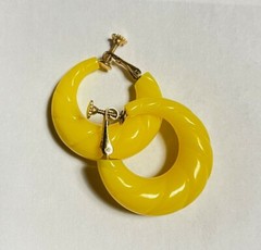 Vintage NAPIER Clip-On Screw Back Yellow Earrings Plastic Twisted Hoop