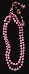 MIRIAM HASKELL 50’S SIGN 2-PC SET PINK PÂTÈ DE VERRE BEADS & MONTÉE BRASS ACCENT