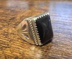 Vintage Southwestern American Sterling Silver & Onyx Ring Size 8.5 – Heavy