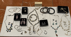 AVON SAQ NRT SHB NECKLACE EARRING BRACELET PEARL TURQUOISE RUBY HEART LOT NEW LN