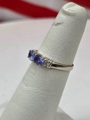 Vintage 14k white gold Diamond & Tanzanite ring