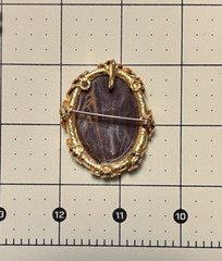 D&E Juliana Book Piece Venus Flames Brown Oval Quartz High Domed Cab Brooch/Pen