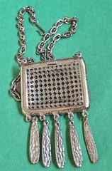 Vintage LISNER Signed Pendant & Necklace in Silver Tone