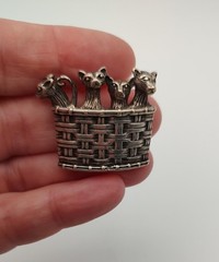 Vintage ~ Jezlaine ~ 925 Sterling Silver Cat Brooch ~ Kittens in a Basket