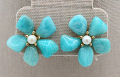 Vintage Swoboda Turquoise & Pearl GoldTone Flower Clip On Earrings