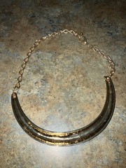 Vintage Hammered Gold Tone Chain Bib Necklace 17 Inches Rare Unique Statement