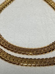 24″ flat texture link vintage gold tone necklace fold over clasp