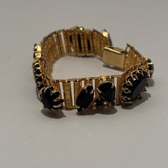 Vintage 1950’s Black Onyx Faceted Crystal Link Bracelet Fit a 6.5” Wrist. J-41
