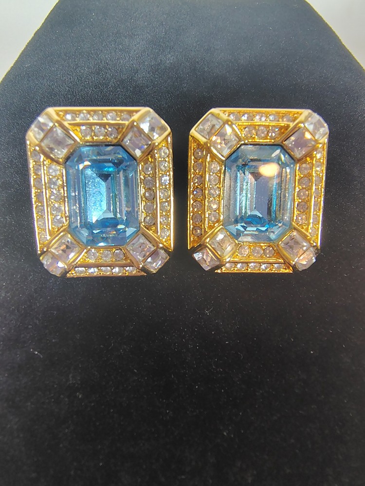 Vtg Emerald Cut Statement Earrings Aqua Blue Gold Tone