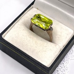 Vintage 925 Sterling Silver Faceted Green Rectangle CZ Ring, size 7.75