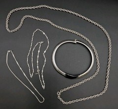 Lot of 17 Monet Jewelry VTG To Modern Pieces (Brooches Bracelet Charm Necklace)