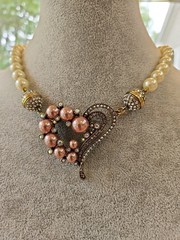 Heidi Daus Pink Pearl & Crystal MAGNETIC pendant From the Snap Apart Collection