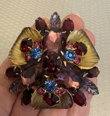 Vintage Juliana Purple Blue Red Rhinestone Brooch Goldtone D&E Book Piece 2.5″