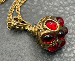 Vintage 1928 Gripoix Style Red Cabochon Pill Box Pendant Necklace 28”