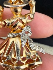 Vintage Rhinestone Brooch Figural Gold tone Woman with Flowers READ