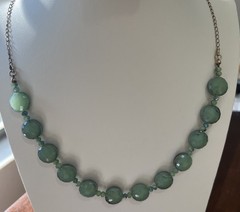 VTG Iridescent Faceted Bead Necklace Blue Purple Aurora Borealis Peacock Tones